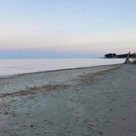 In Moriani-plage By The San-Nicolao