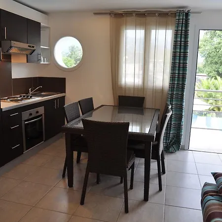 In Moriani-plage By The San-Nicolao